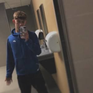 Meet your Posher, Cameron